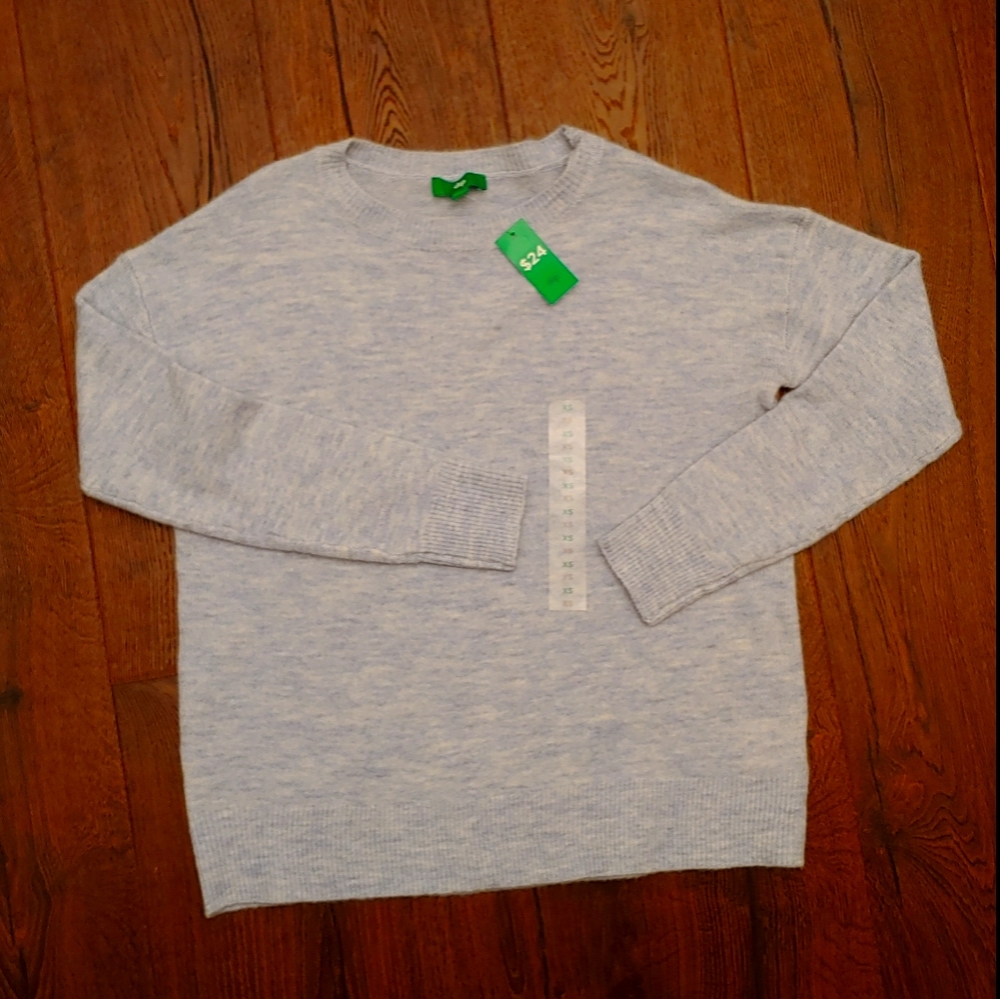 Dip Crew Sweater